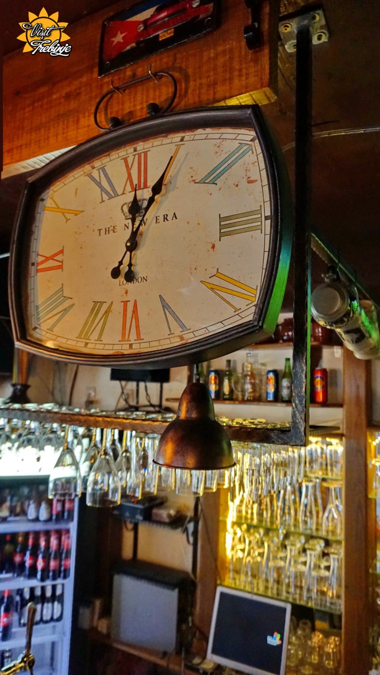 Dublin Pub Unutra (5).JPG