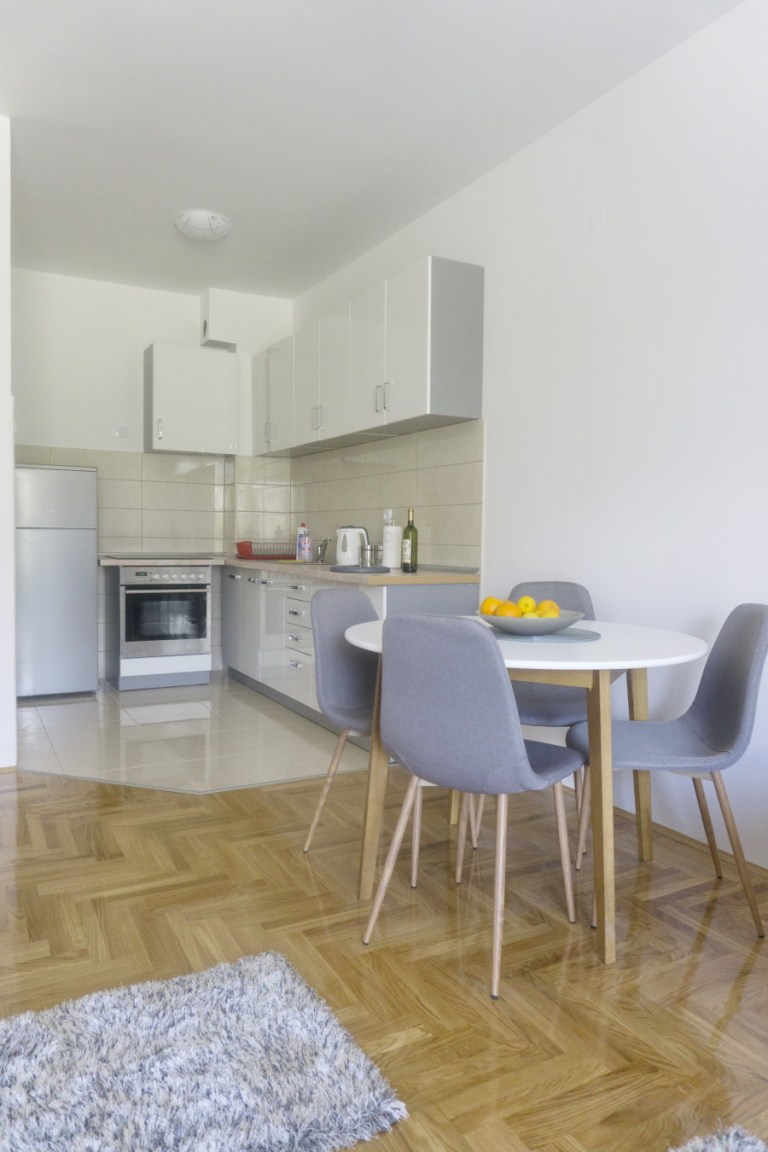 Apartmani L&amp;R_36